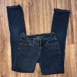Delia’s Straight Leg Morgan Jeans